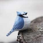 Hand Carved Wooden Bird Figurines, Creative Small Bird Statue for Home Decor, Bird Gifts for Bird Lovers (Blue Jay) - Image 2