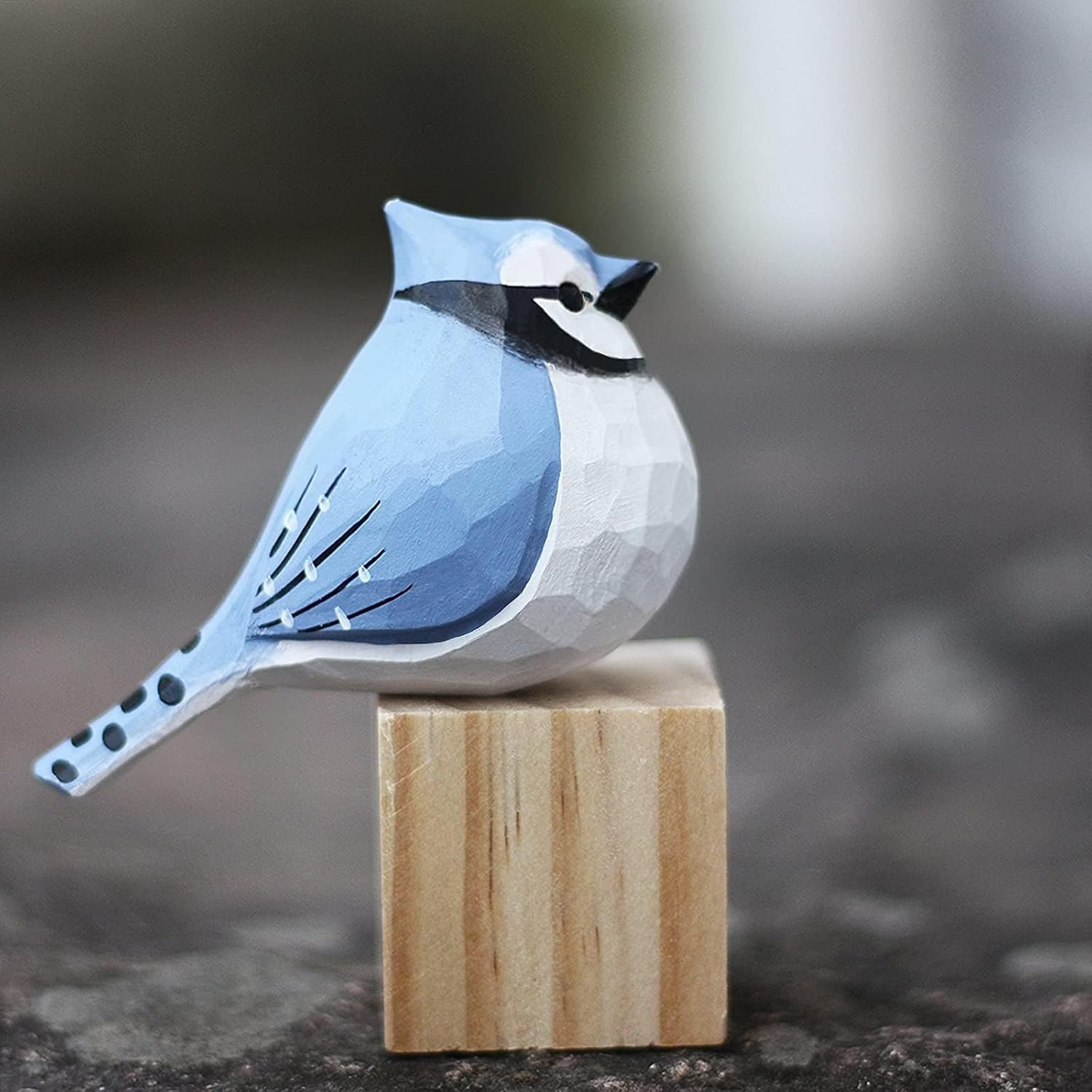 71MfWncMLL._AC_SL1500_.jpg Hand Carved Wooden Bird Figurines, Creative Small Bird Statue for Home Decor, Bird Gifts for Bird Lovers (Blue Jay) - Image 1